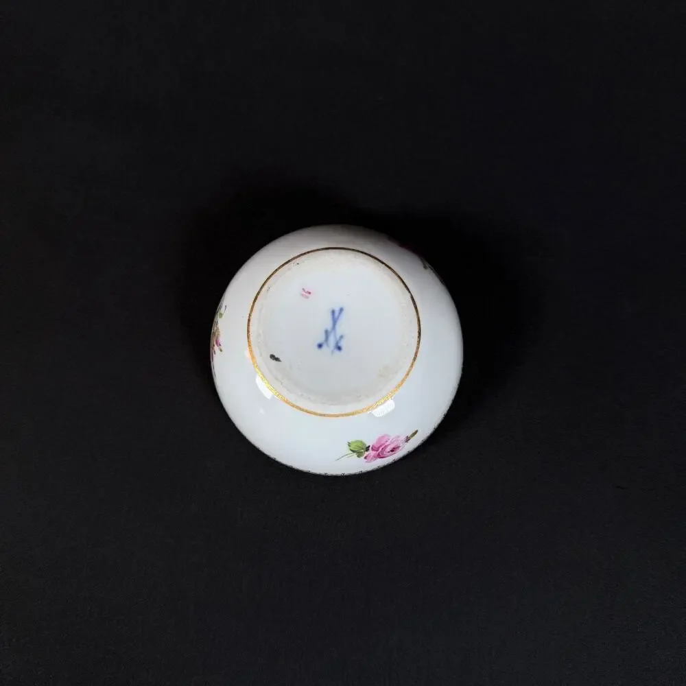 Meissen Antique Porcelain Trinket Box without Lid White Gold Pink Rose Floral 3'